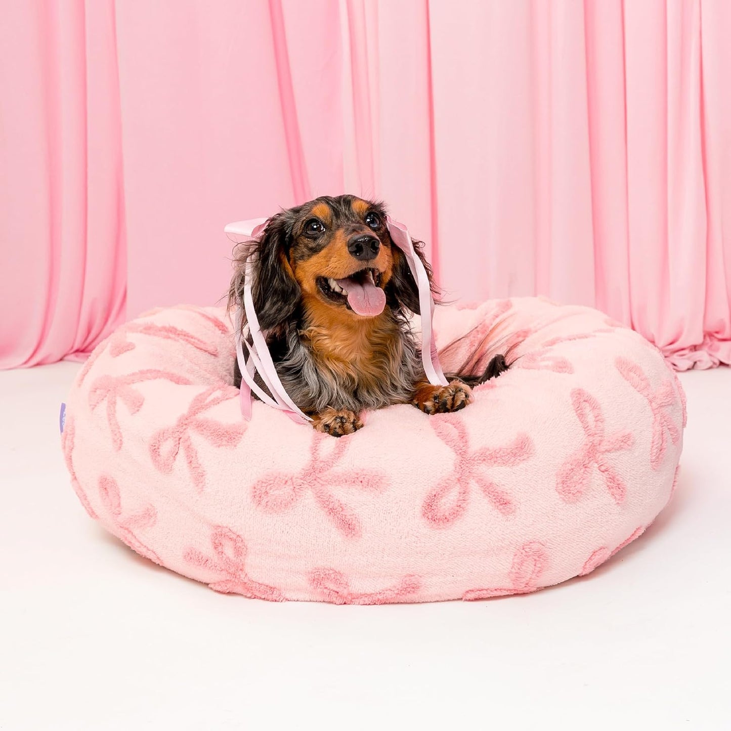 Lesure Donut Medium Dog Bed - round Cat Beds for Indoor Cats Calming Pet Beds, Cute Modern Beds with Jacquard Shaggy Plush & anti Slip Bottom, 30 Inch, Pink Taffy