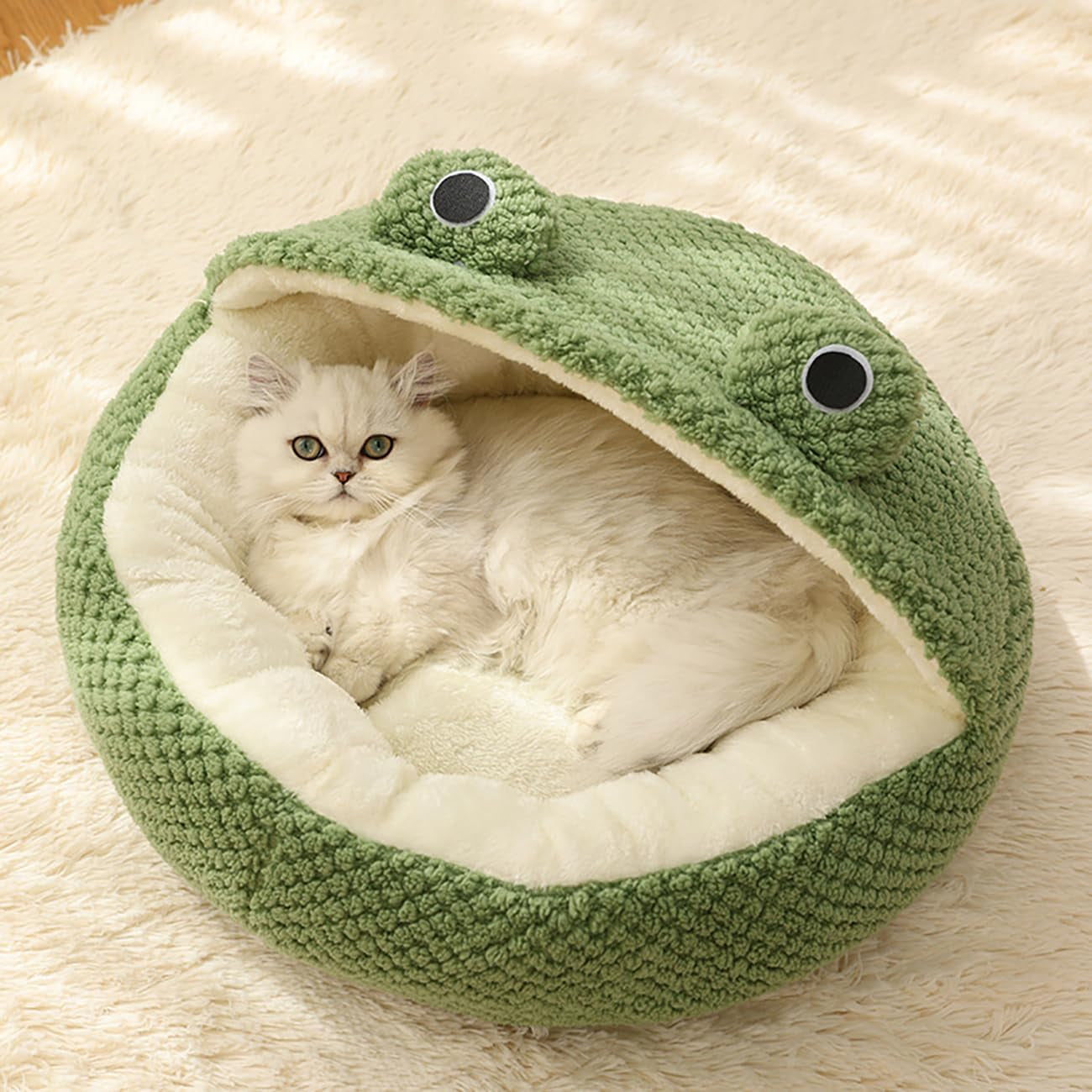 Cute Frog Cat Bed, Cozy Cat Cave, Kitten Sleeping Bag with Non-Slip Base, Warm Velvety Cat Bed for Indoor Cats, Removable Cushion, Nest Igloo Design for Security and Comfort (2, M)