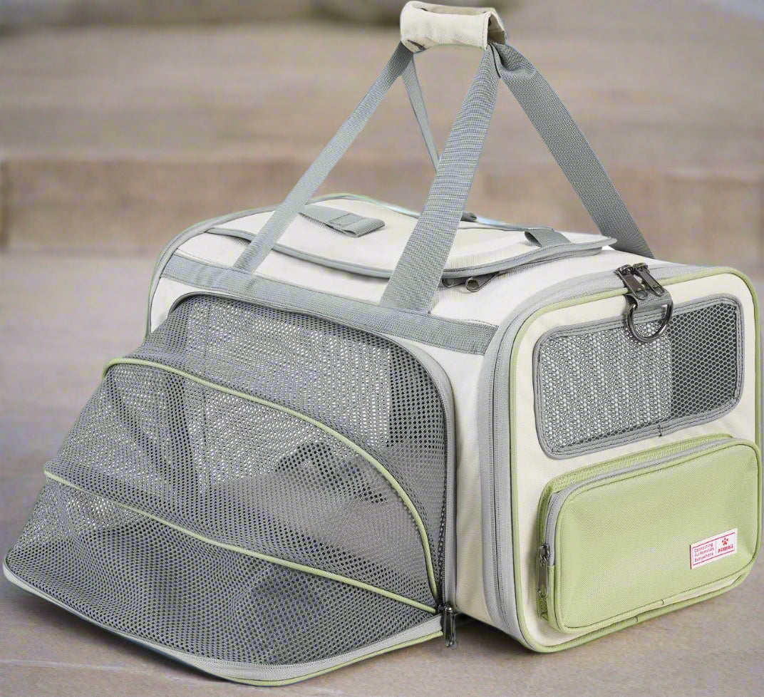 Cat Carrier with ID Tag, TSA Airline Approved Cat Carrier, Soft Sided Collapsible Pet Travel Carrier, Foldable Cat Travel Bag, Protable, Comfortable, Convenient Cat Travel Carrier